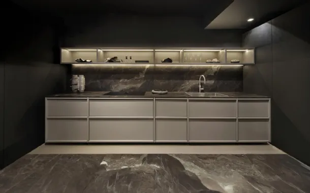 Arena Mass Linear Design Kitchen in Maistri Lacquered Finish