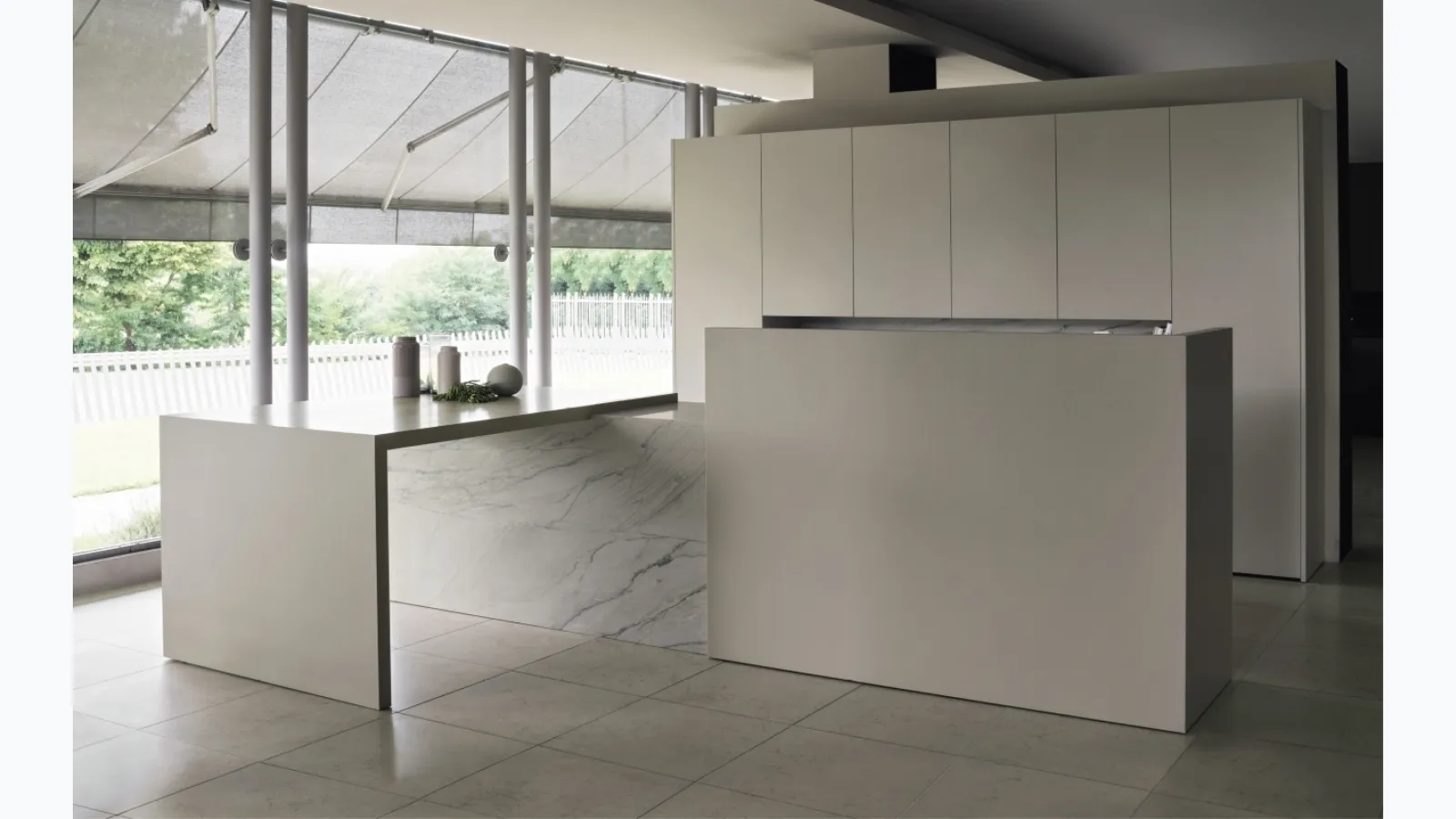 Design kitchen with Arka 03 island by Maistri