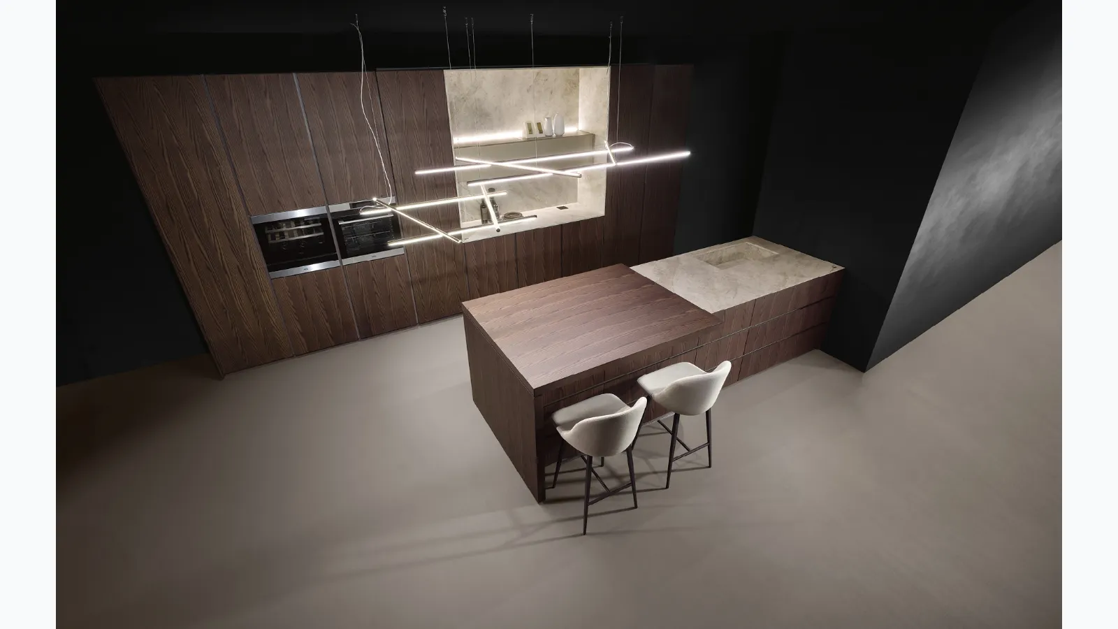 Design Kitchen with Peninsula Giza + Altea by Maistri