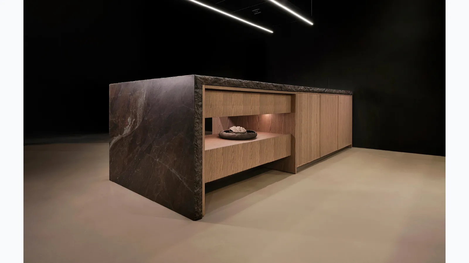 Design Kitchen with Peninsula K Table + Arena + Rim by Maistri