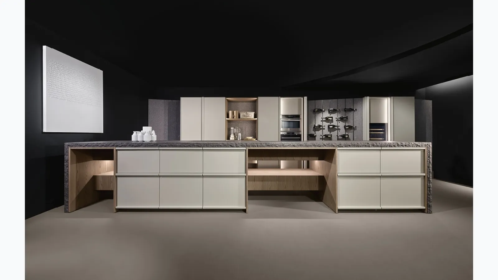 Design kitchen with KTable island in ecru lacquered and ash wood by Maistri.