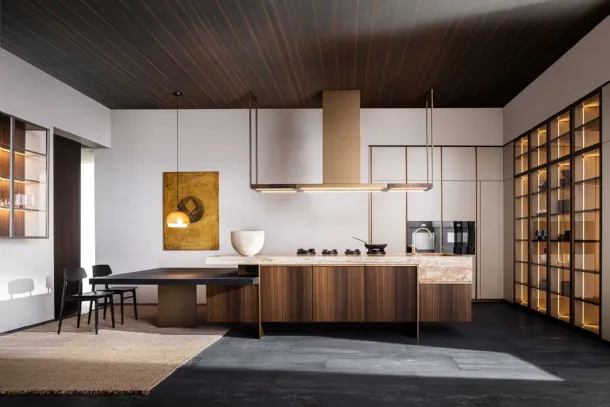 Design kitchen with Ratio island in Eucalyptus with Travertine marble top by Molteni & C.
