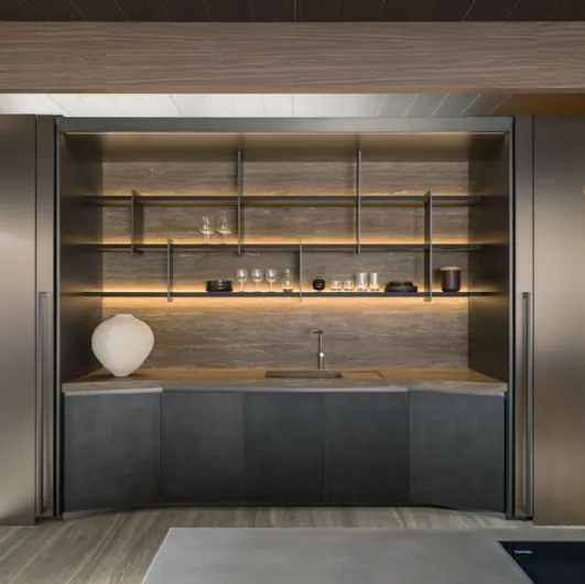 Tivalì 2|0 Kitchen Design by Yabu Pushelberg in steel with Molteni & C marble top.