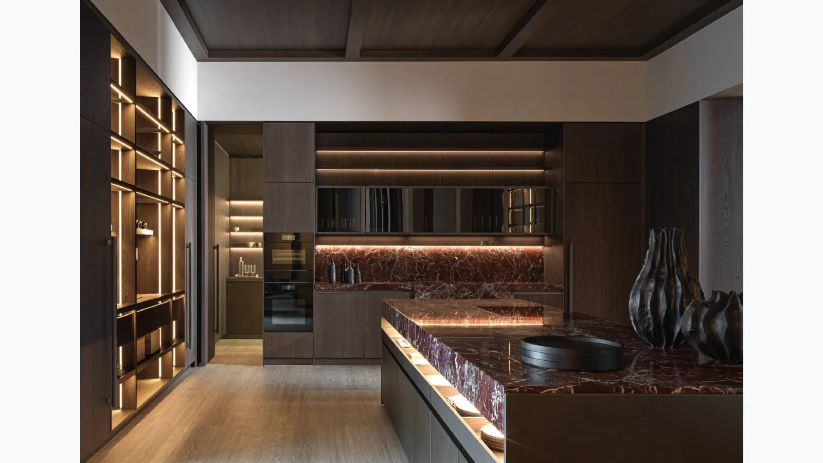 Design kitchen with VVD island in melamine Midnight Oak and top in Red Levanto marble by Molteni & C.