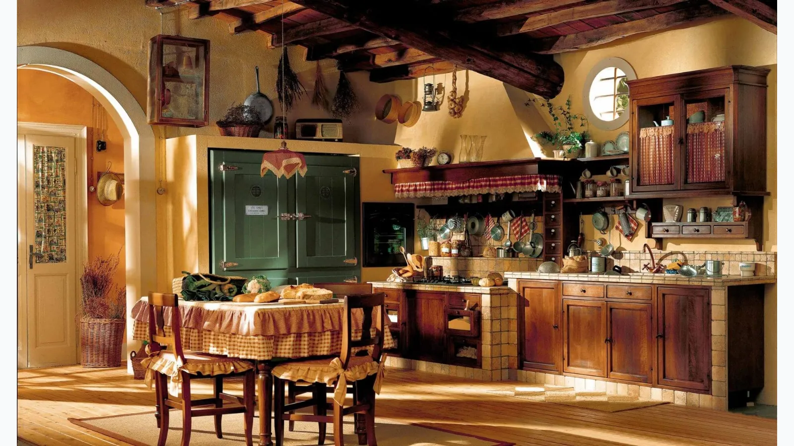 Linear masonry kitchen in wood Doralice by Marchi.