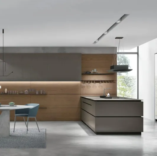 Modern kitchen with peninsula Aliant 03 by Stosa.