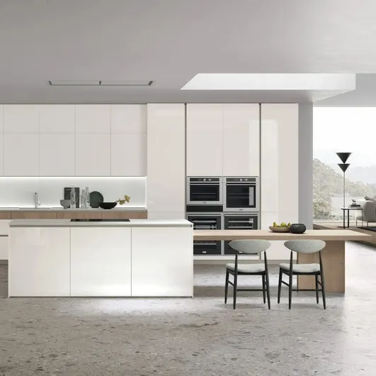 Modern Kitchen with Aliant 05 Island by Stosa