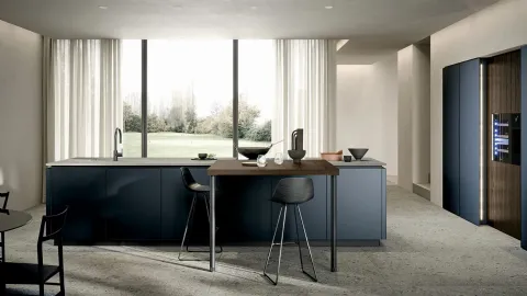 Modern kitchen with Aria Tech 03 island by Forma Cucine