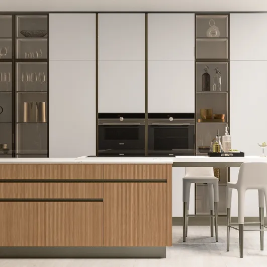 Modern Iconic Kitchen 04 in Light Walnut and Pure White Glass by Veneta Cucine
