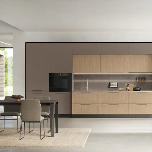Modern kitchen Infinity Modern 04 in Pet and thermo-structured Oak by Stosa.