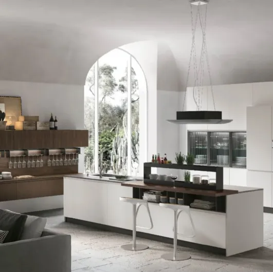 Modern kitchen with Karma 02 island by Stosa.