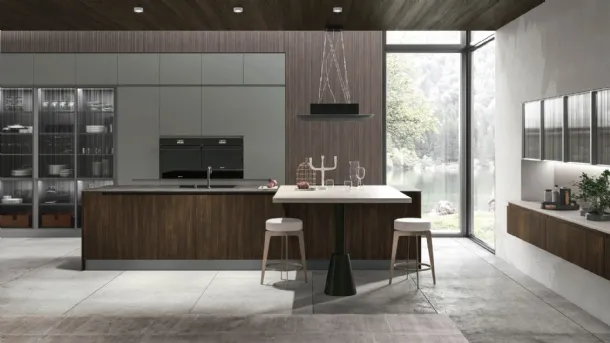 Modern kitchen with Karma 08 island in Cork Oak and Thyme lacquered by Stosa