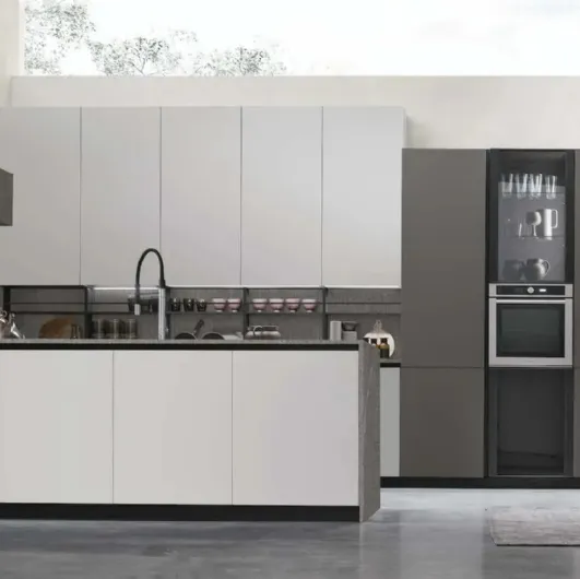 Modern Kitchen with Metropolis 13 Peninsula by Stosa