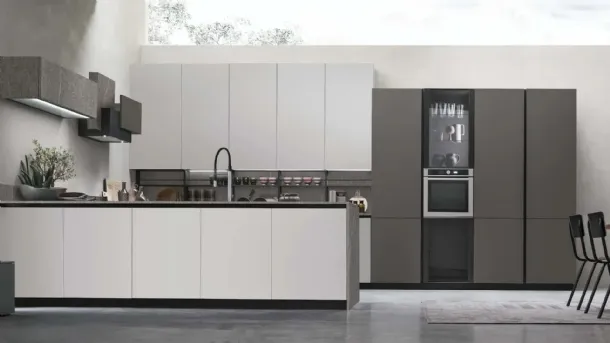Modern Kitchen with Metropolis 13 Peninsula by Stosa