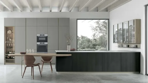 Modern Kitchen in Grey Smoke PET with Larice Noir Metropolis 15 Peninsula by Stosa