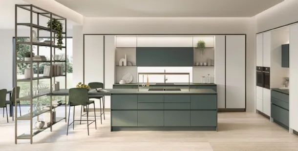 Modern kitchen with Oyster 01 island by Veneta Cucine