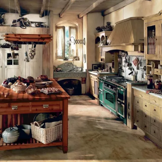 Shabby Chic kitchen with Incontrada island by Marchi