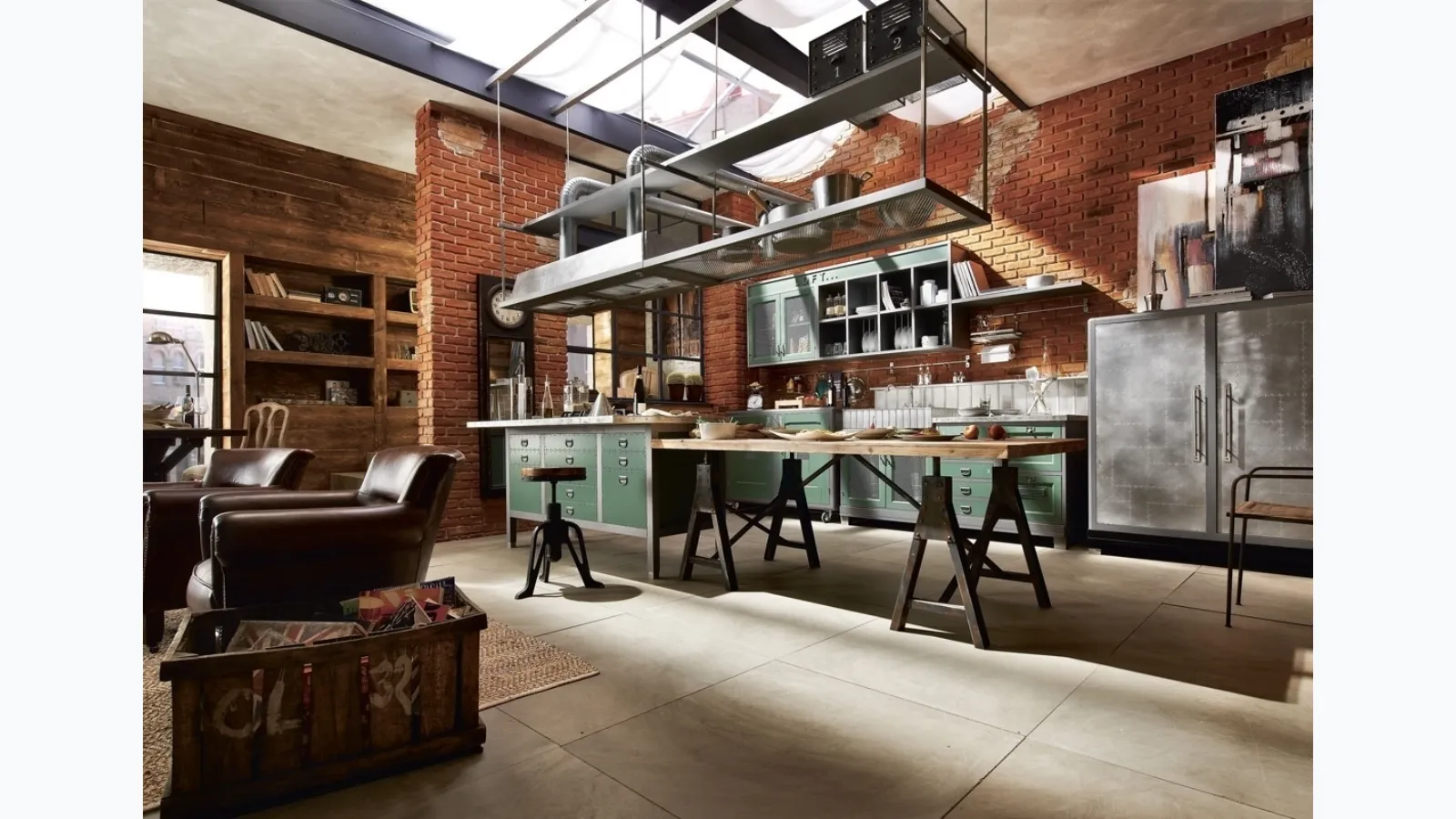 Shabby Chic kitchen with Loft island in lacquered wood by Marchi.
