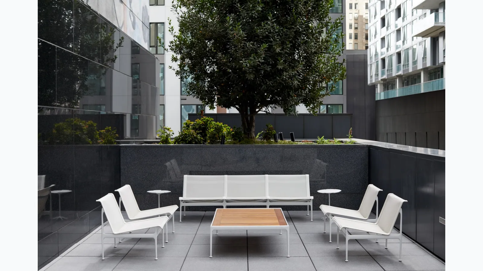 Divano1966 Three Seat Lounge by Knoll
