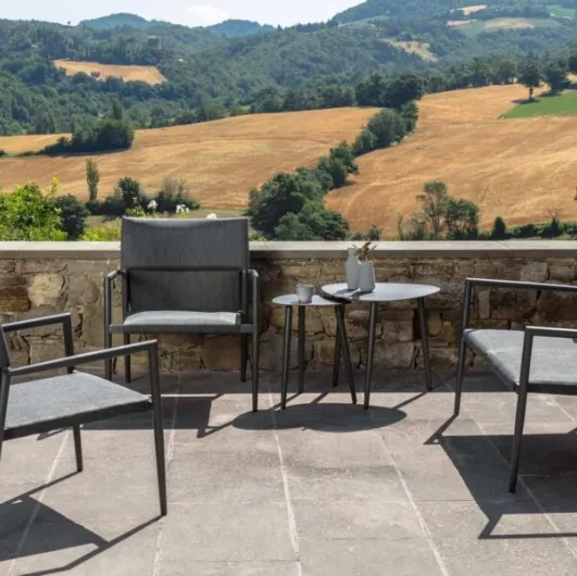 Outdoor furniture Adam in fabric and aluminum by Talenti.