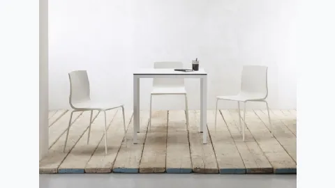 Outdoor chair in technopolymer with steel tube legs Alice by Scab Design.