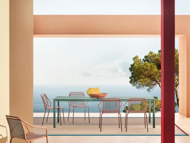 Pedrali Alu extendable table