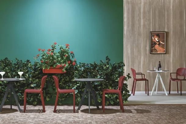 Arki coffee table by Pedrali