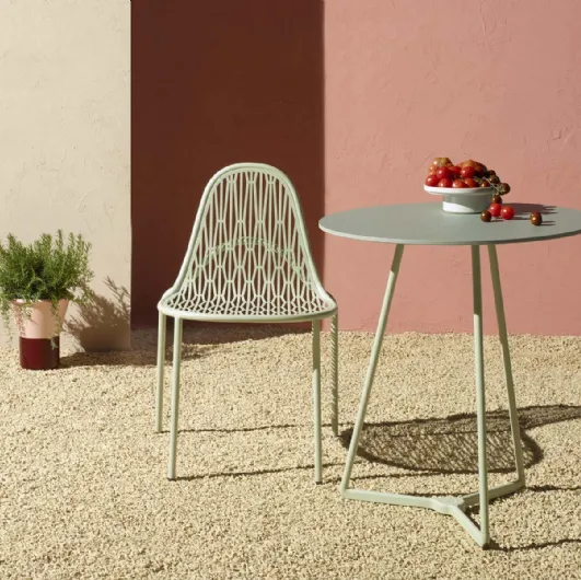 Atom coffee table by Scab Design.