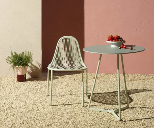 Atom coffee table by Scab Design.