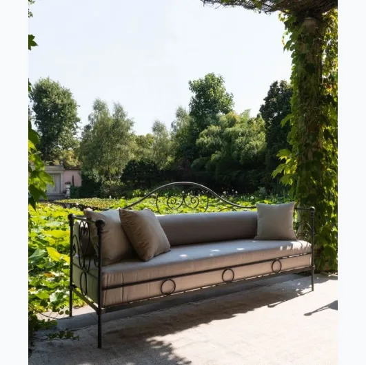Aurora wrought iron sofa from Unopiu