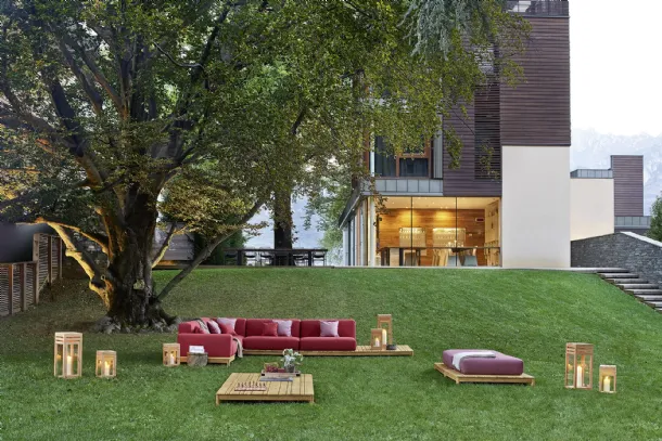 Outdoor Barcode lounge by Varaschin