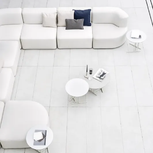 Belt HPL coffee table by Varaschin