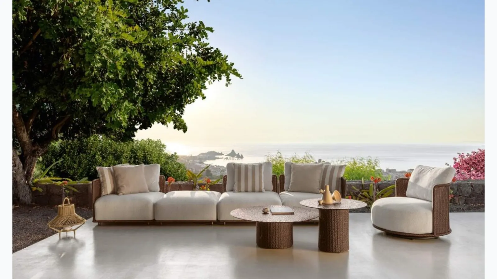 Outdoor furniture collection Bond by Talenti.