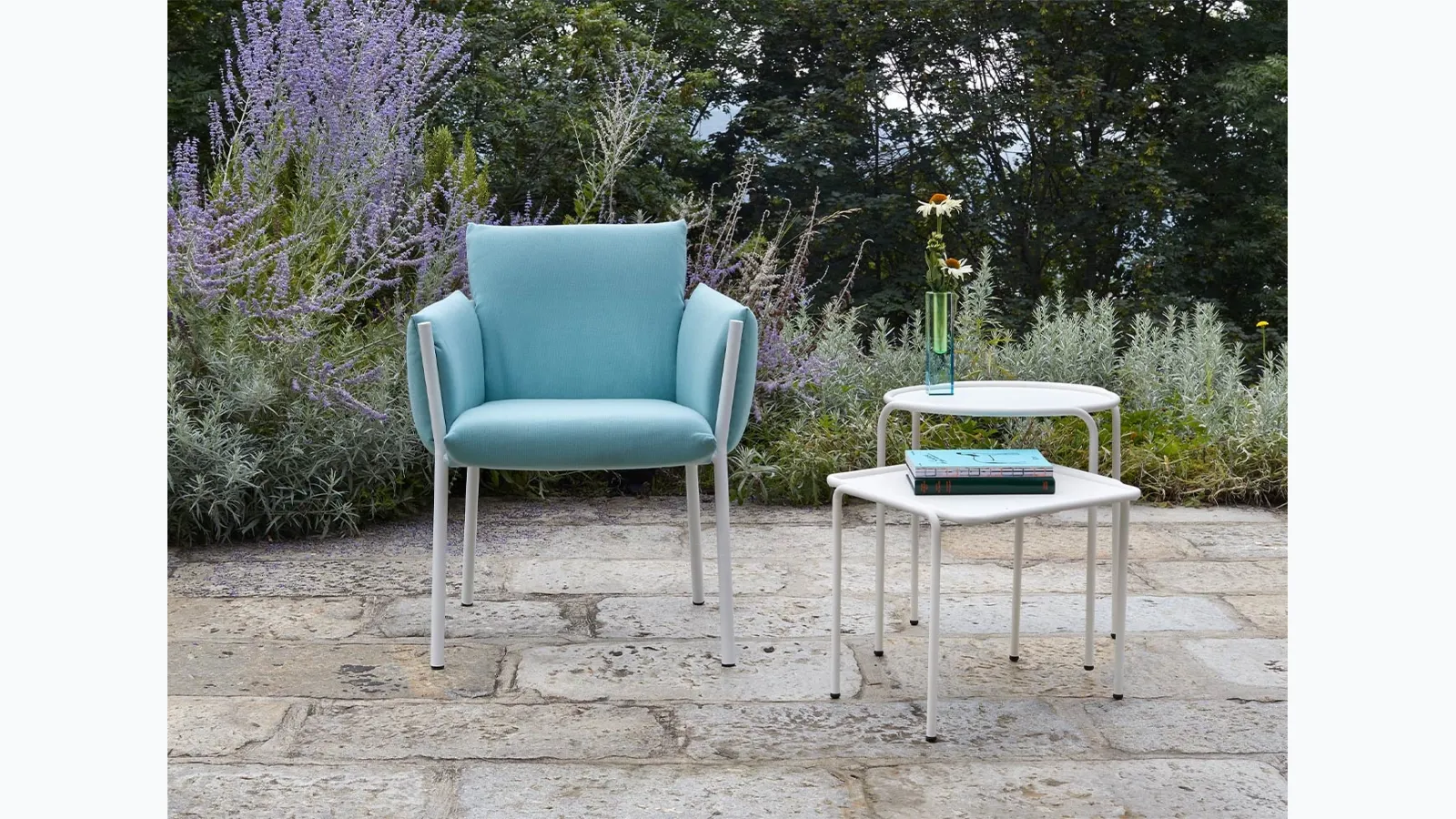 Upholstered fabric chair Brezza by Scab Design