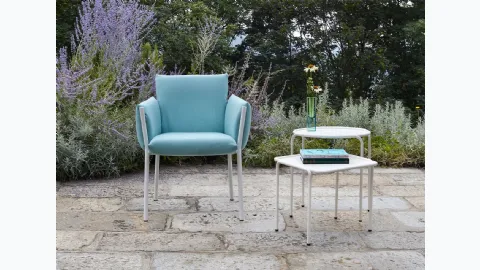 Upholstered fabric chair Brezza by Scab Design