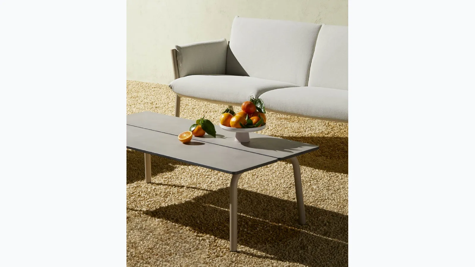 Brezza coffee table by Scab Design