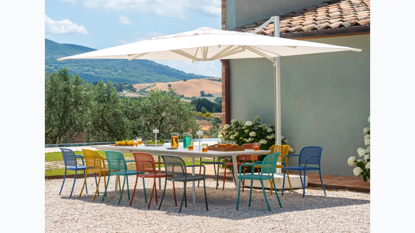 Emu Café Chair