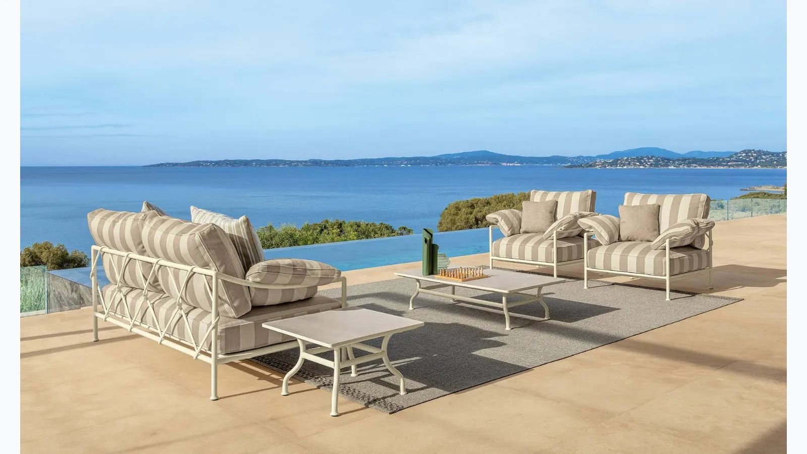 Capri outdoor furniture by Talenti