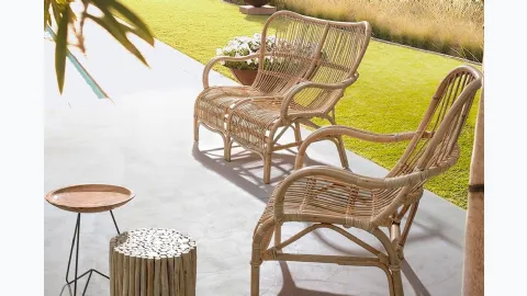 Clarita outdoor furniture by Bizzotto