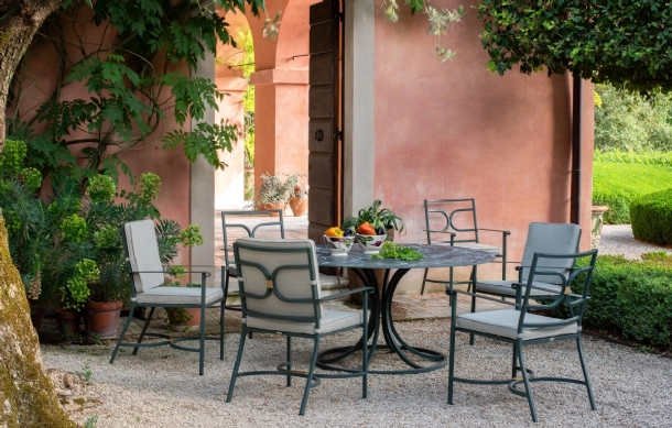 Collier chair by Emu