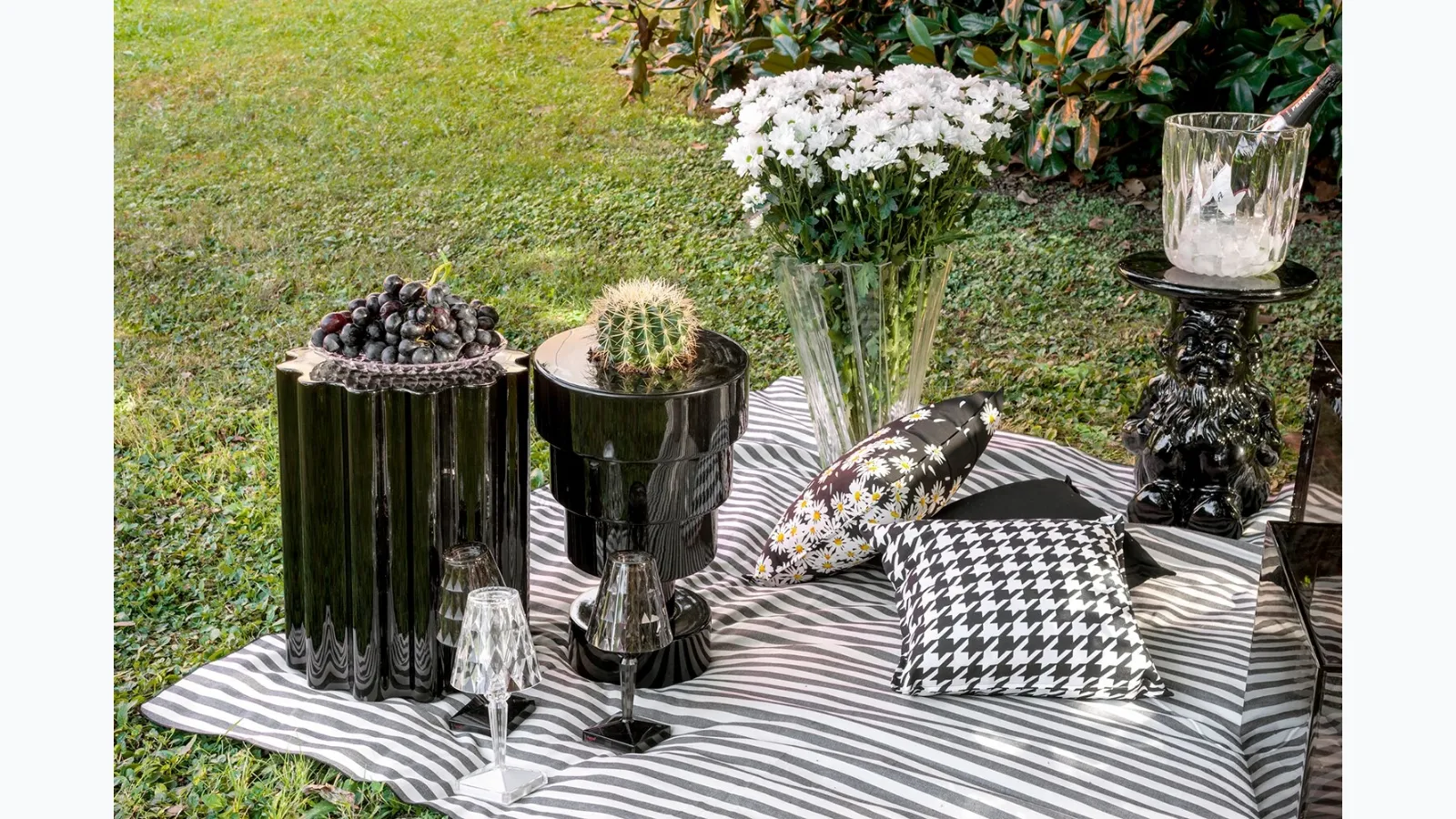 Kartell Column Coffee Table
