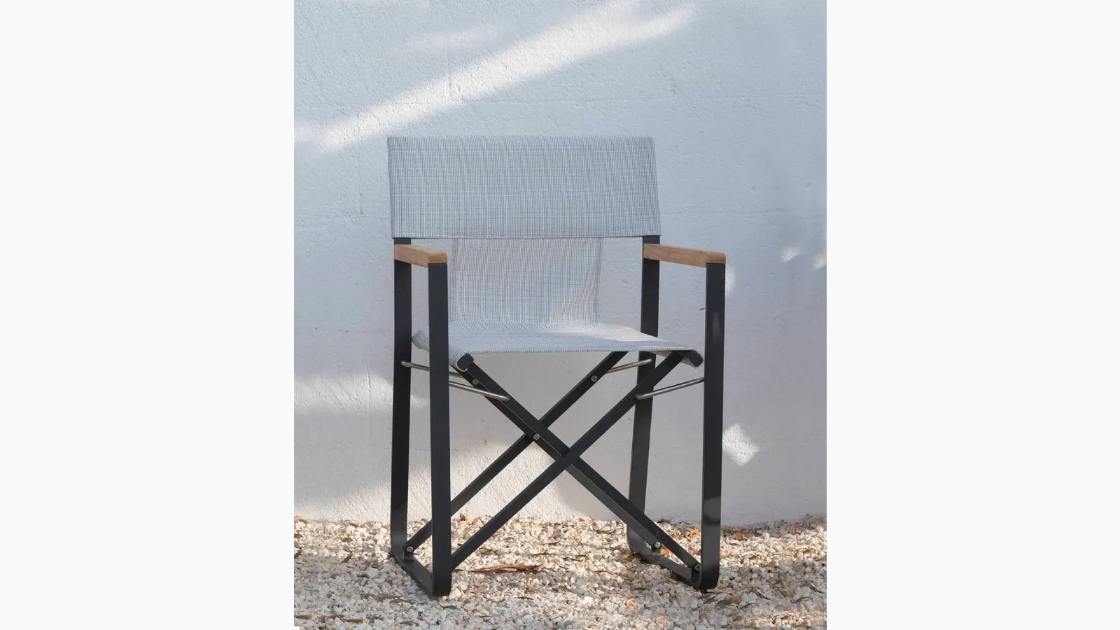 Cosette armchair by Unopiu