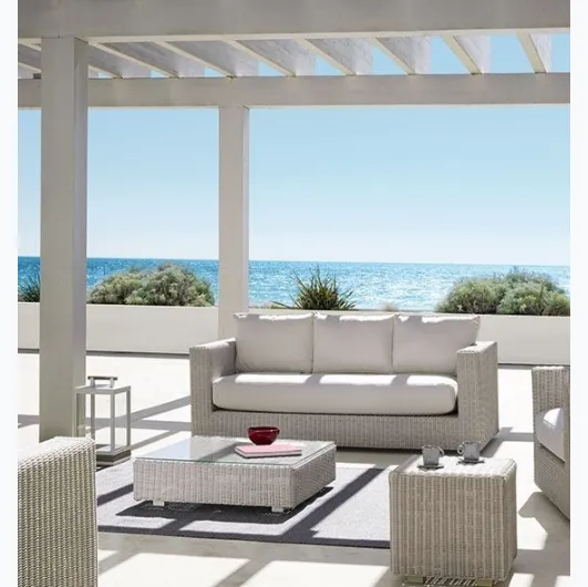 Cube coffee table in synthetic fiber with glass top from Ethimo
