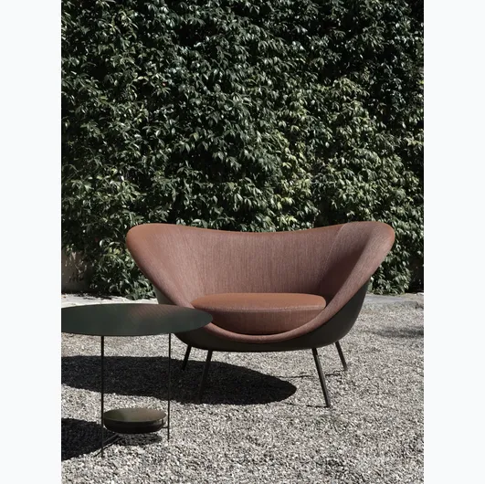 D-154-2 Armchair by Molteni & C