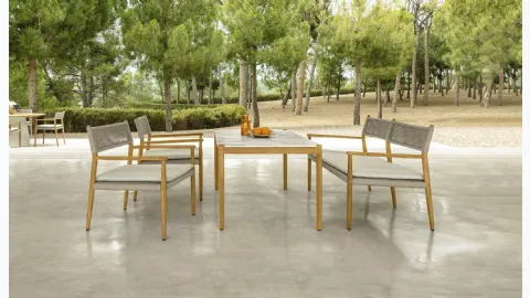 Dolcevita table in stoneware and wood by Tal