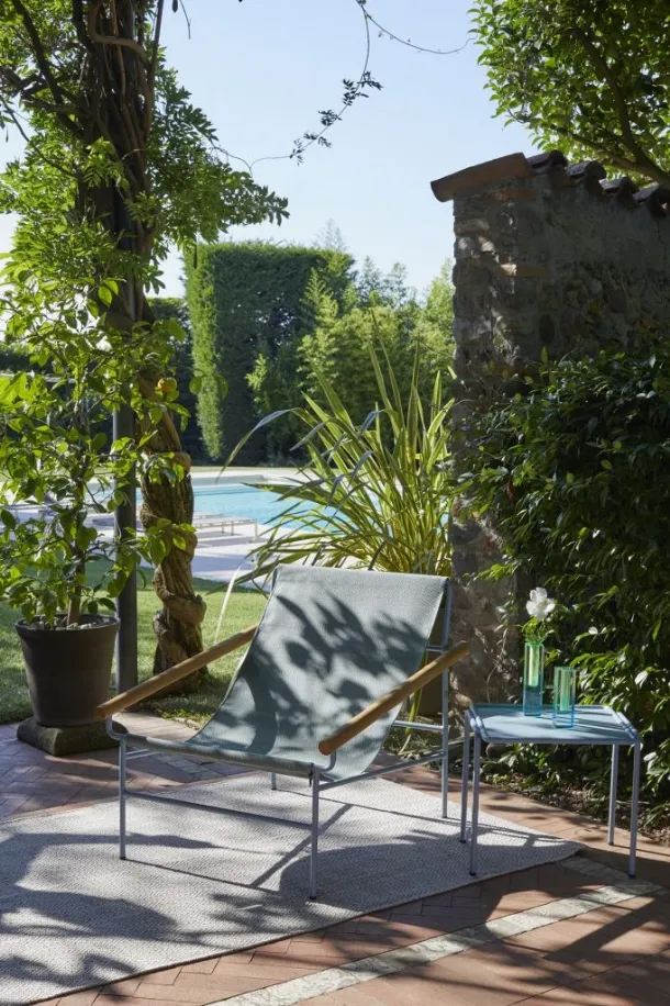 Scab Design's Smart Deck Chair Dress Code