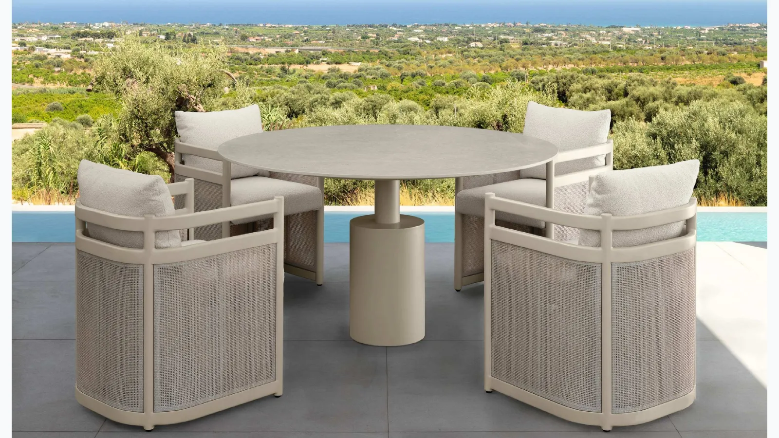 Table in stoneware and Edwin Alu aluminum chairs by Talenti.