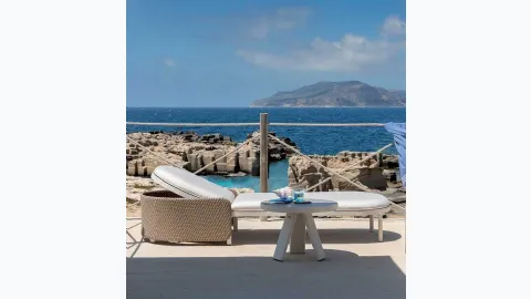 Esedra sun lounger by Eth