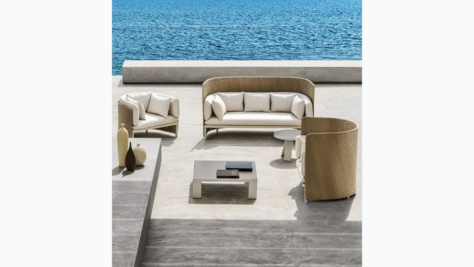 Natwick Sand and aluminum Esedra living room by Ethimo