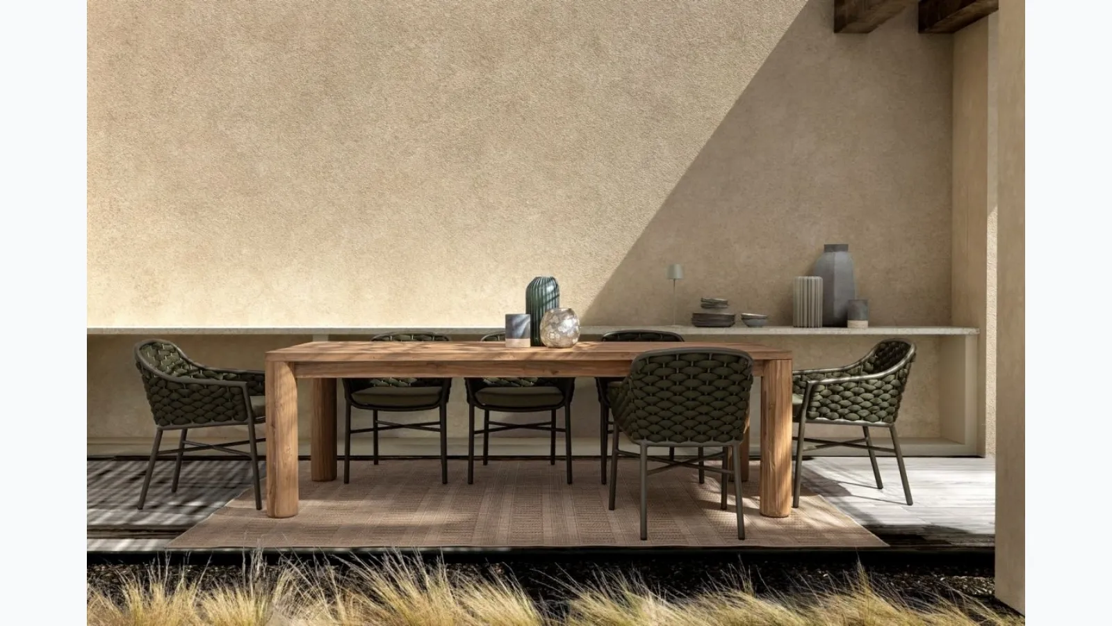 Everly chair in fabric and aluminum by Bizzotto